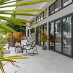 El Patio Apartamento *